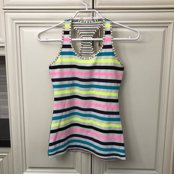 Ivivva by Lululemon reversible girl’s tank top - Picture 6 of 14